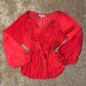 Jennifer Lopez red silky peasant blouse